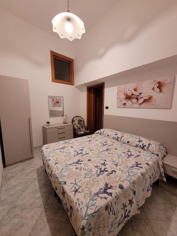 I Ciclamini Villa โมโนโปลี ภายนอก รูปภาพ